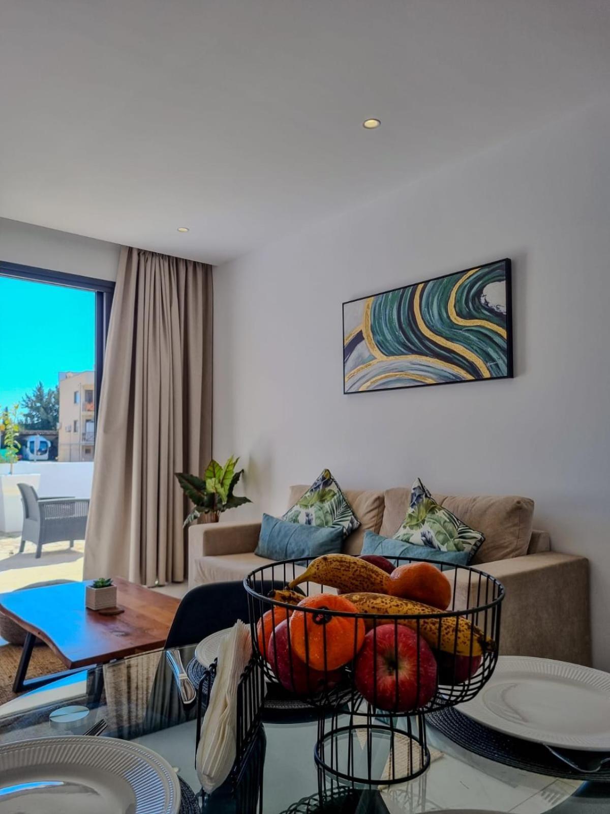 Lavi La 2b, Sea Breeze, Apartment Paphos